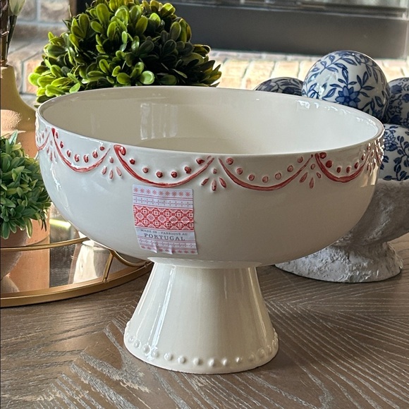 NEW! Shabby Chic Cottage Red Scallop Bead Cream Ceramic Pedestal Bowl